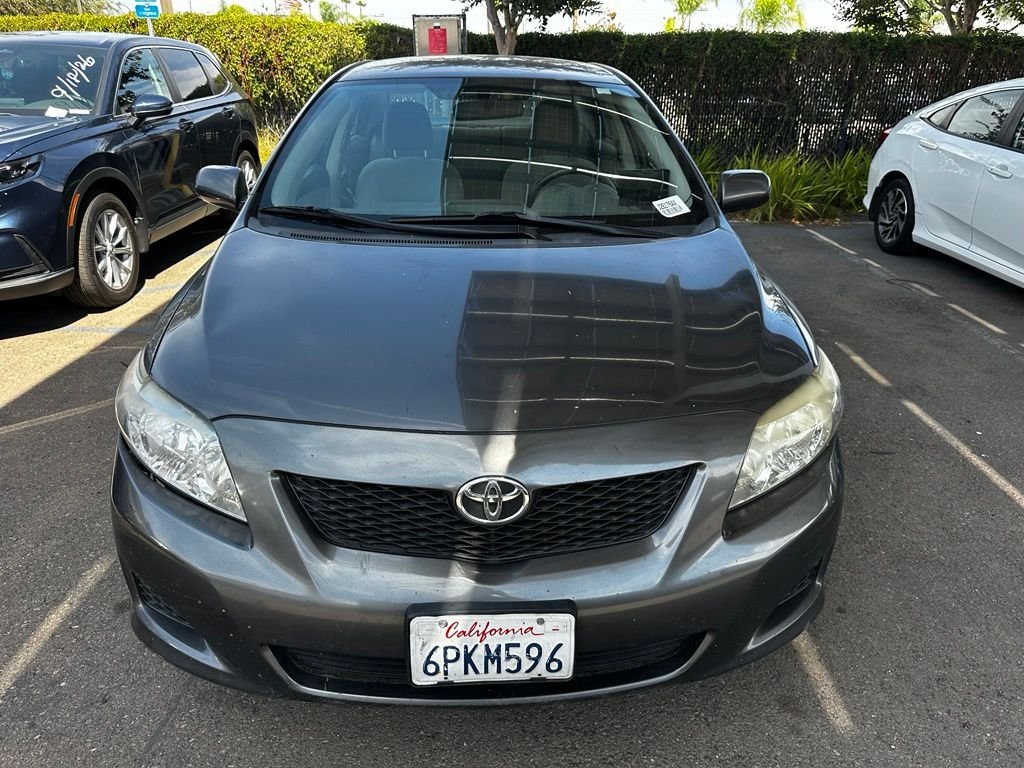 Used 2010  Toyota  image 2