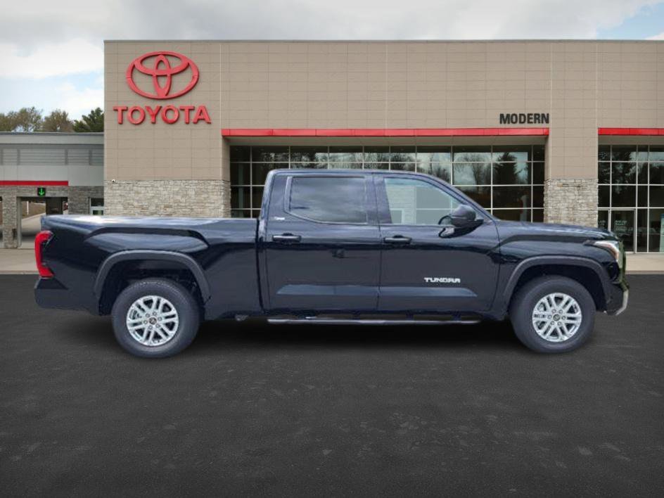 New 2024 Midnight Black Met Toyota SR5 image 8