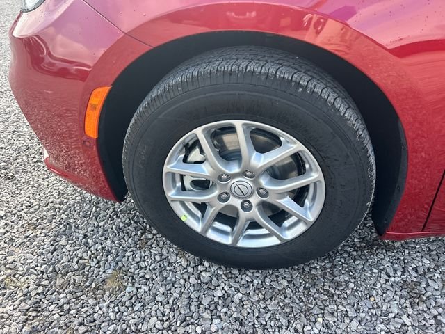 2026 Chrysler Pacifica Select - Photo 42