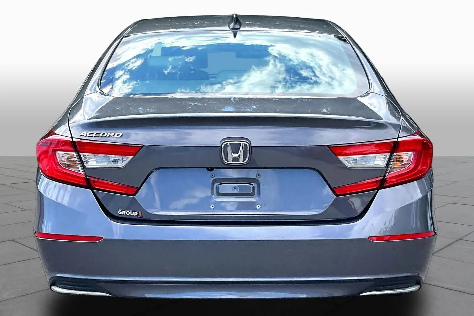 Used 2019 Modern Steel Metallic Honda EX-L 1.5T image 5