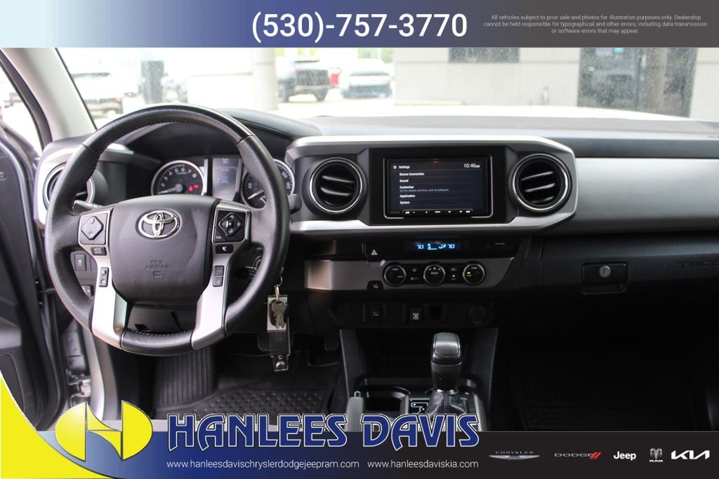 Used 2022 Silver Toyota SR5 image 17