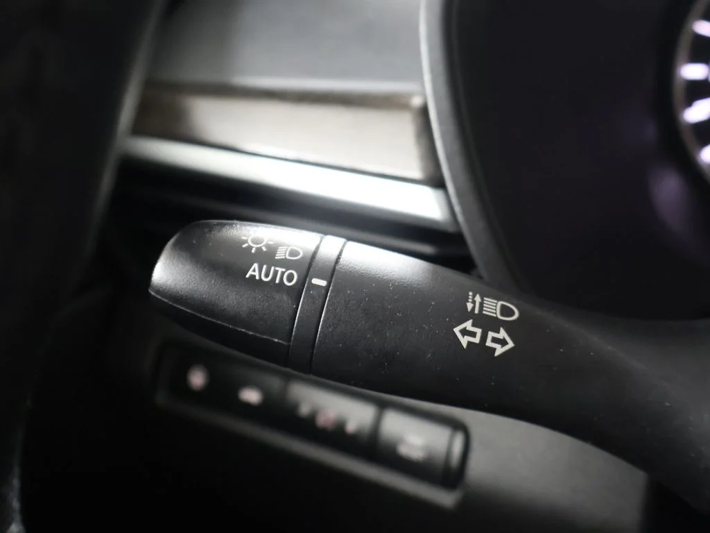 Used 2024 Silver Nissan 2.5 SL image 42