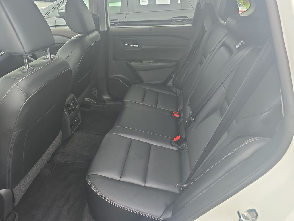 2023 Nissan Rogue SL - Photo 25