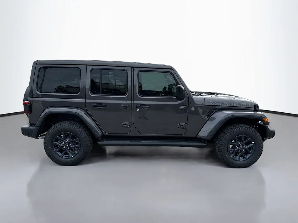 New 2026 Granite Crystal Metallic Clearcoat Jeep 85th Anniversary image 3
