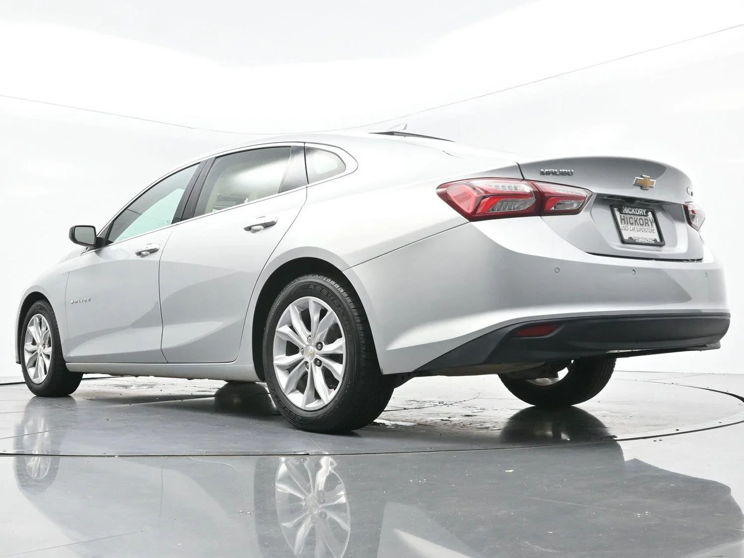 Used 2020 Silver Ice Metallic Chevrolet LT image 45