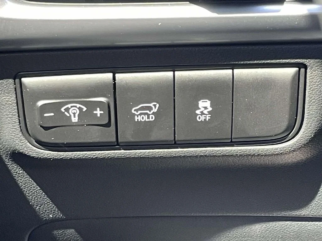New 2026 White Hyundai SEL image 18