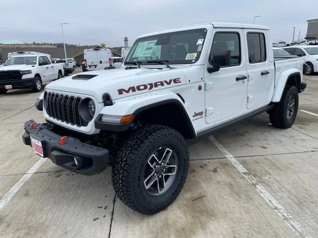 2026 Jeep Gladiator Mojave X Auto's photo