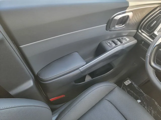 2026 Kia Sorento S - Photo 31