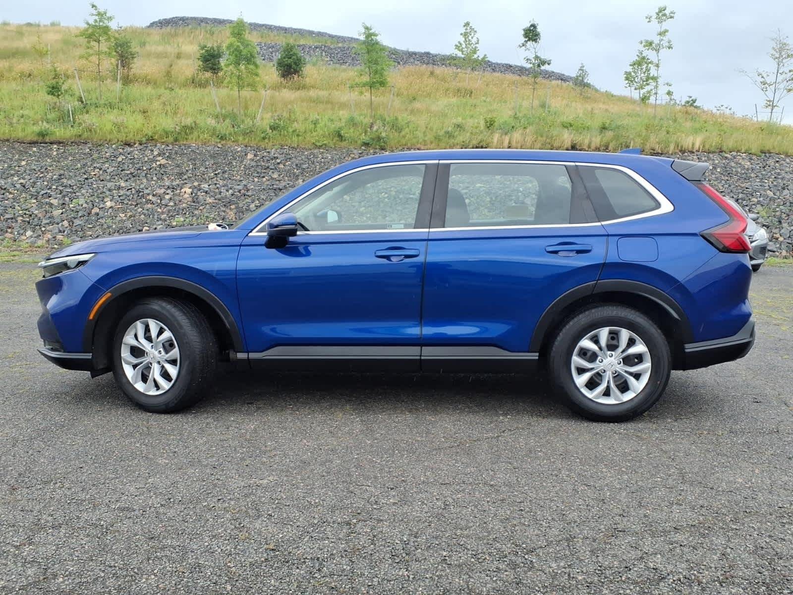 2023 Honda CR-V LX - Photo 8