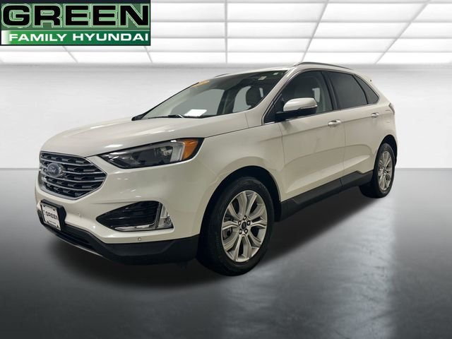 2022 Ford Edge Titanium AWD's photo
