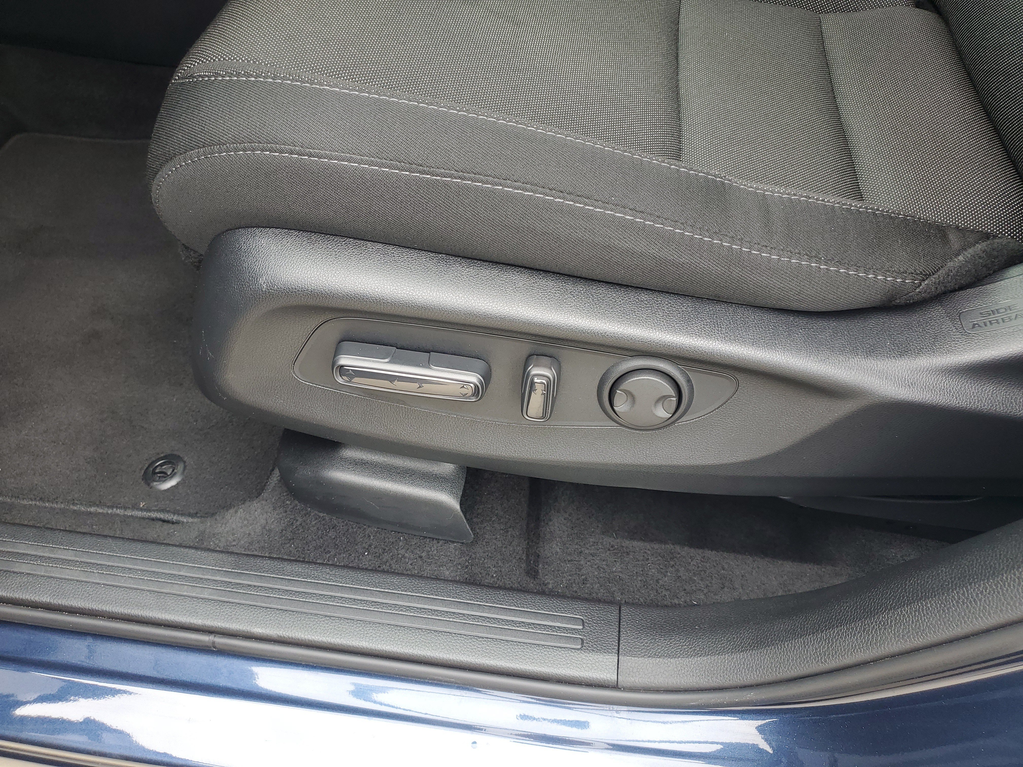 Used 2024 Sparkle Silver Honda EX image 21