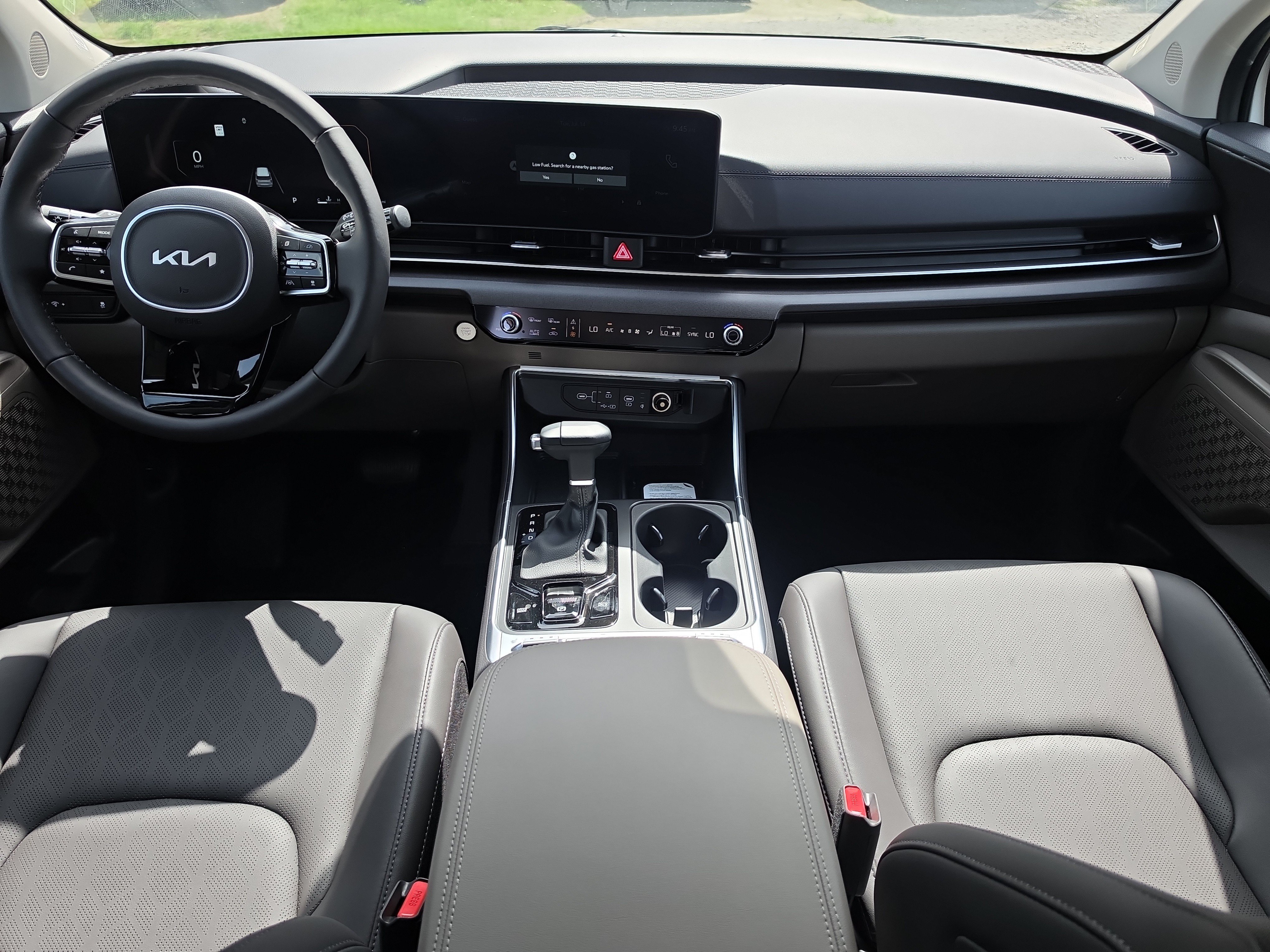 New 2026 Snow White Pearl Kia SX image 13