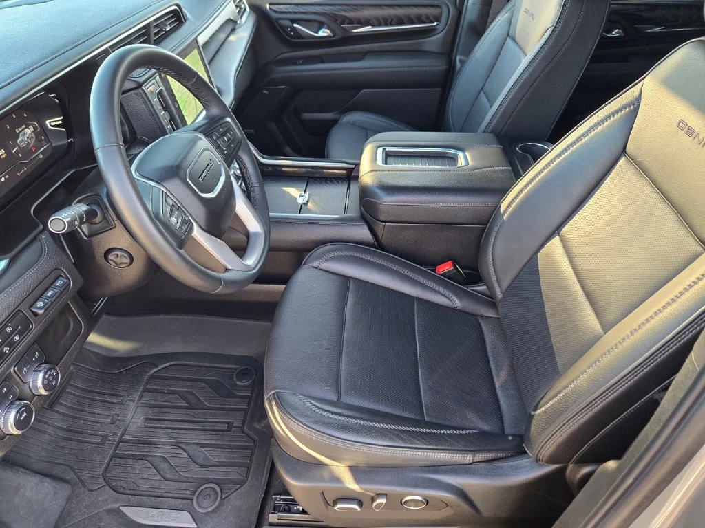 Used 2024 Sterling Metallic GMC Denali image 15