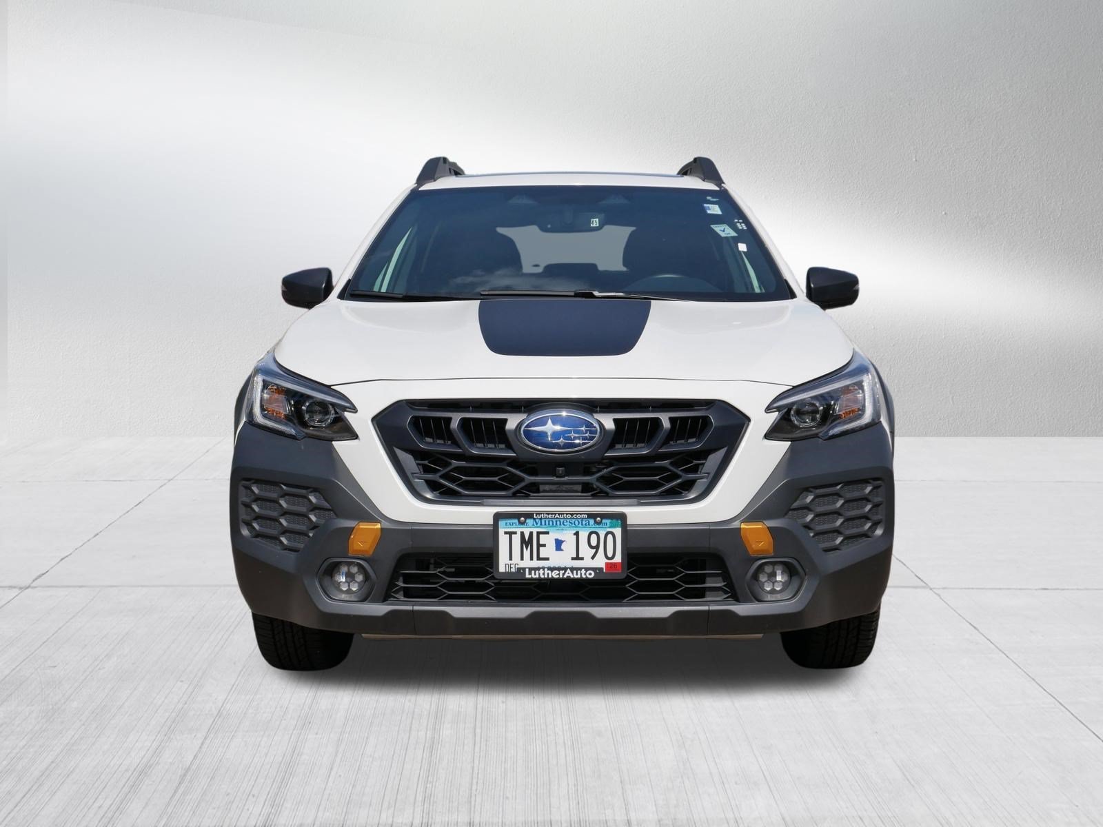 Certified Used 2025 Crystal White Pearl Subaru Wilderness image 2