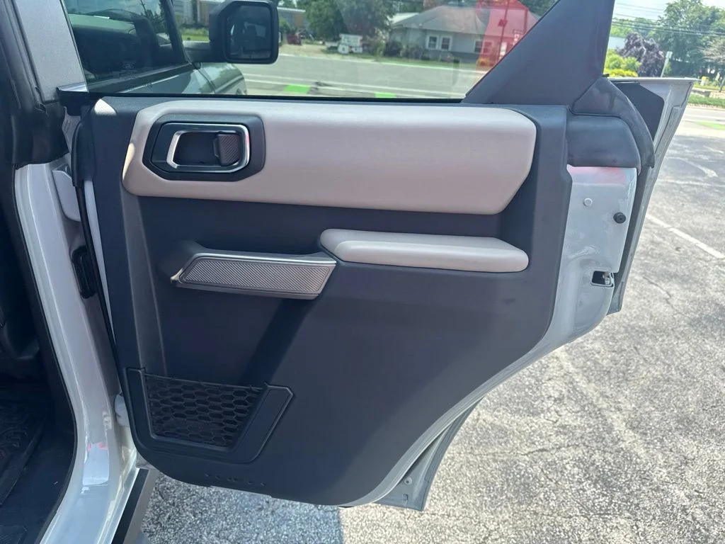 Used 2023 Gray Ford Wildtrak image 40