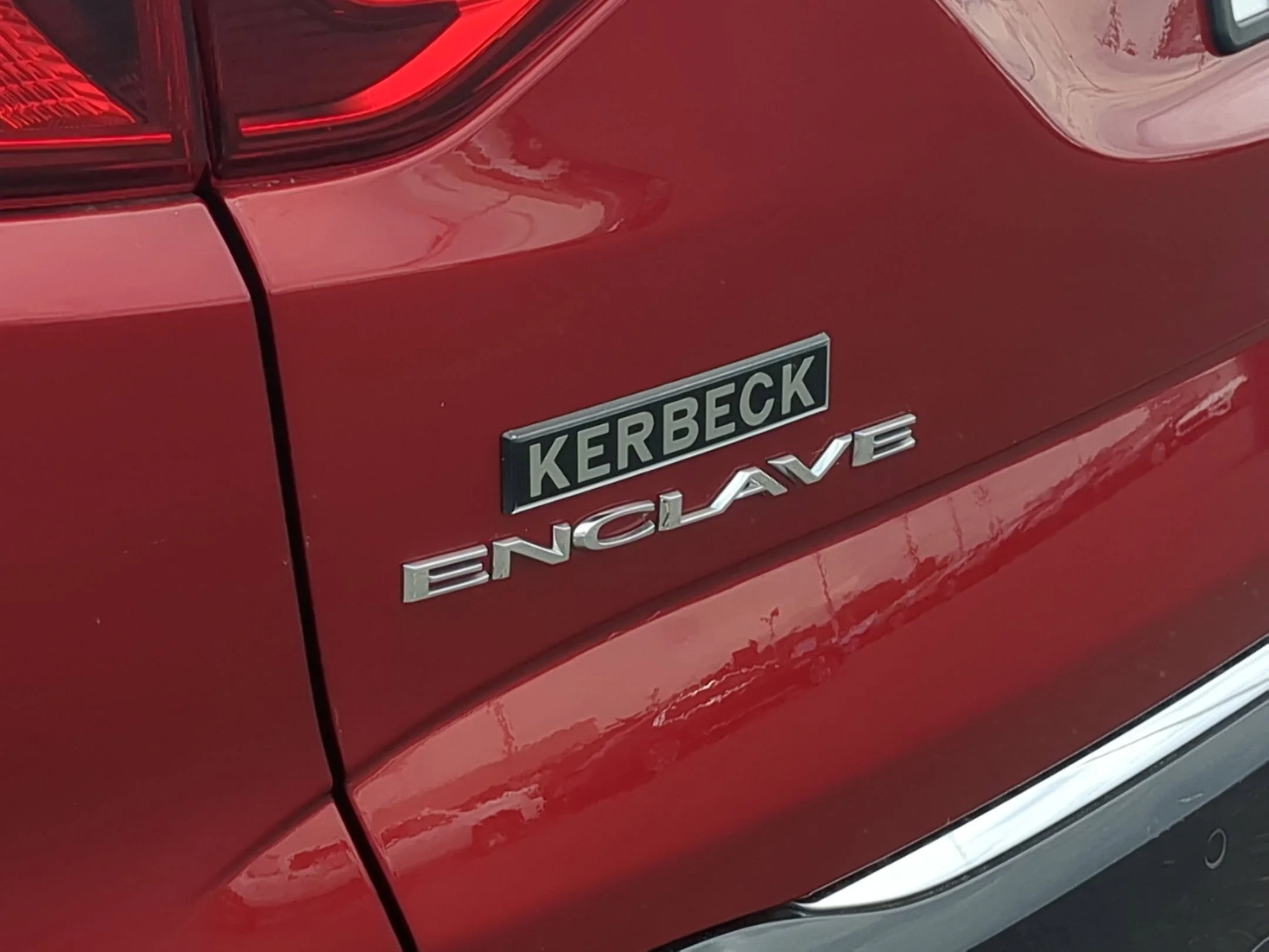 Used 2023 Cherry Red Tintcoat Buick Essence image 30