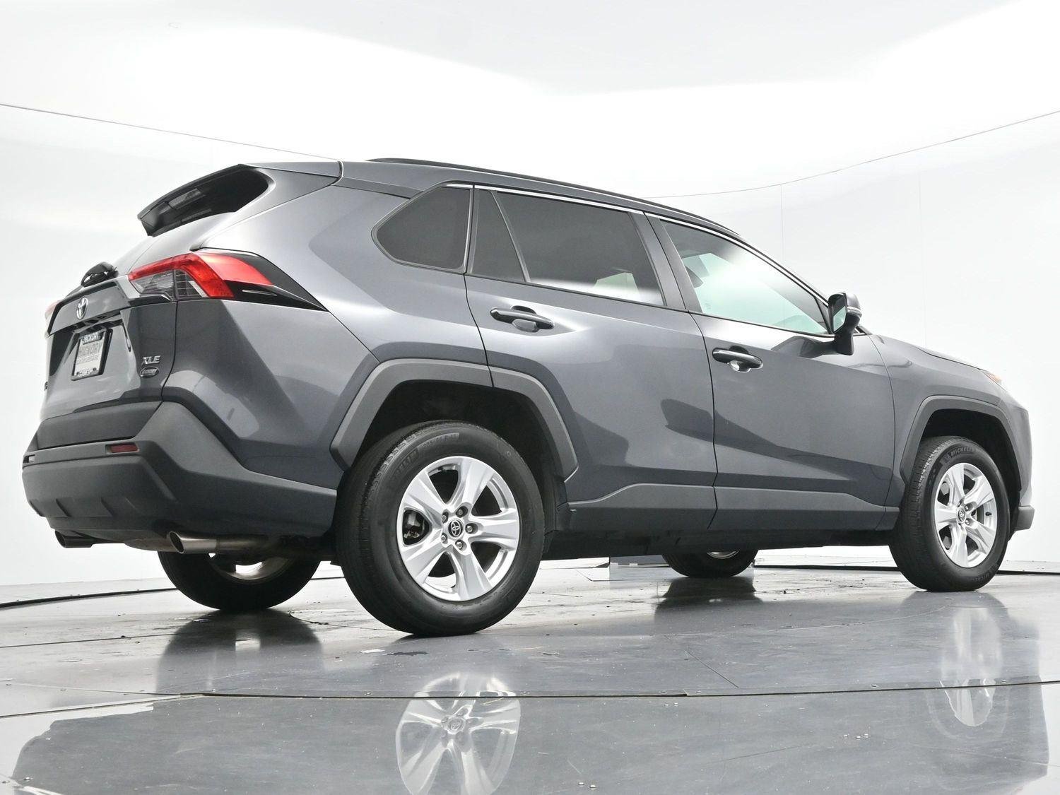 Used 2021 Magnetic Gray Metallic Toyota XLE image 51