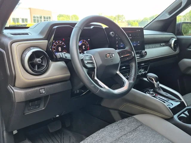 Used 2024 Black Chevrolet ZR2 image 29