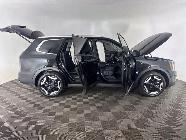 Used 2024 Black Kia EX image 15