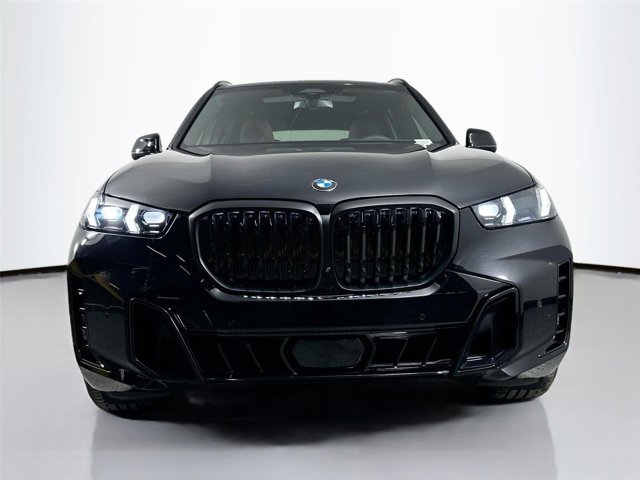 Used 2026 Black Sapphire Metallic BMW xDrive40i image 3