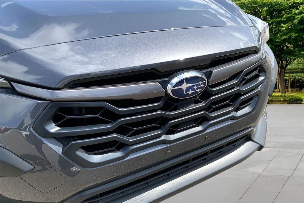 Used 2025 Gray Subaru Limited image 31