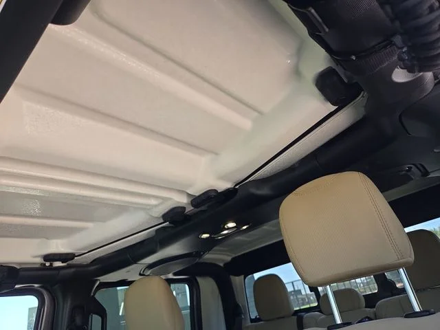 Used 2022 Gray Jeep Sport image 32