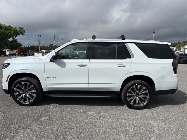 New 2026 Polar White Tricoat Chevrolet High Country image 4