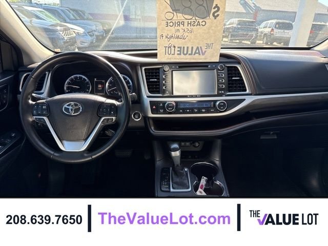 Used 2017  Toyota Limited Platinum image 16