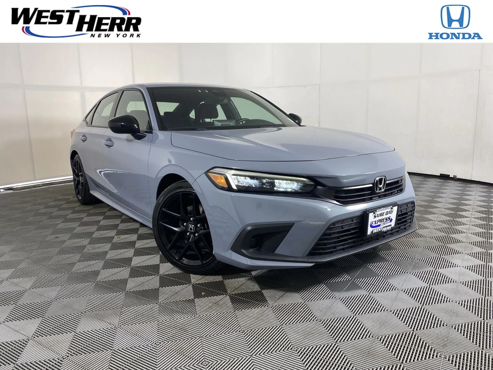Used 2023 Sonic Gray Pearl Honda Sport image 1