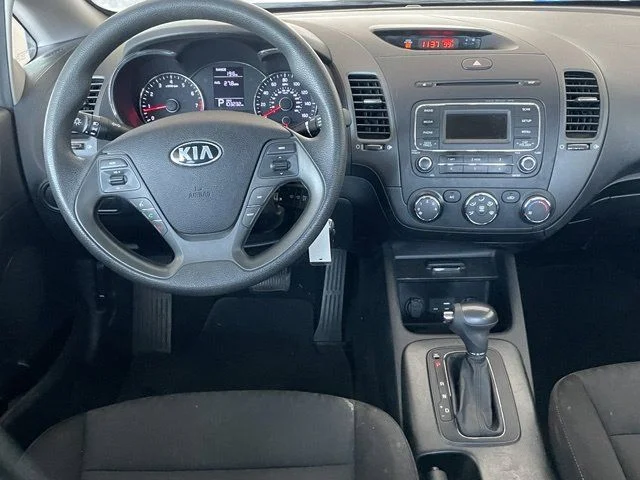 Used 2016 Steel Blue Metallic Kia LX image 13