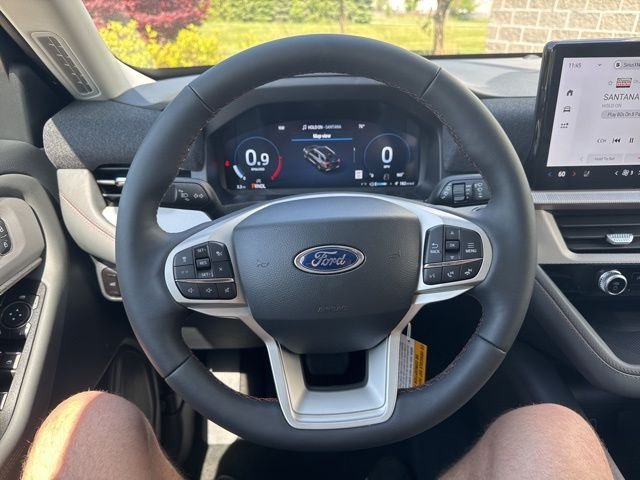 New 2026 Carbonized Gray Metallic Ford Active image 21