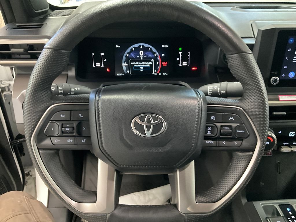 Used 2024 White Toyota SR5 image 18