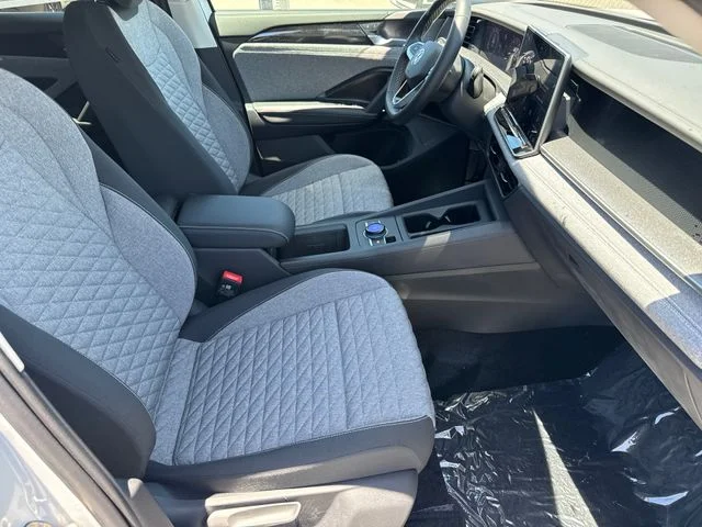 New 2026 Pure White Volkswagen 2.0T S image 16