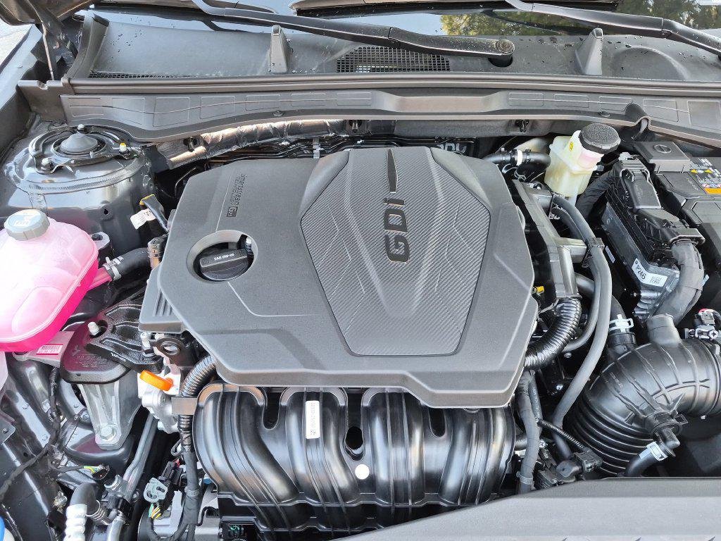 New 2026 Gray Hyundai SE image 33