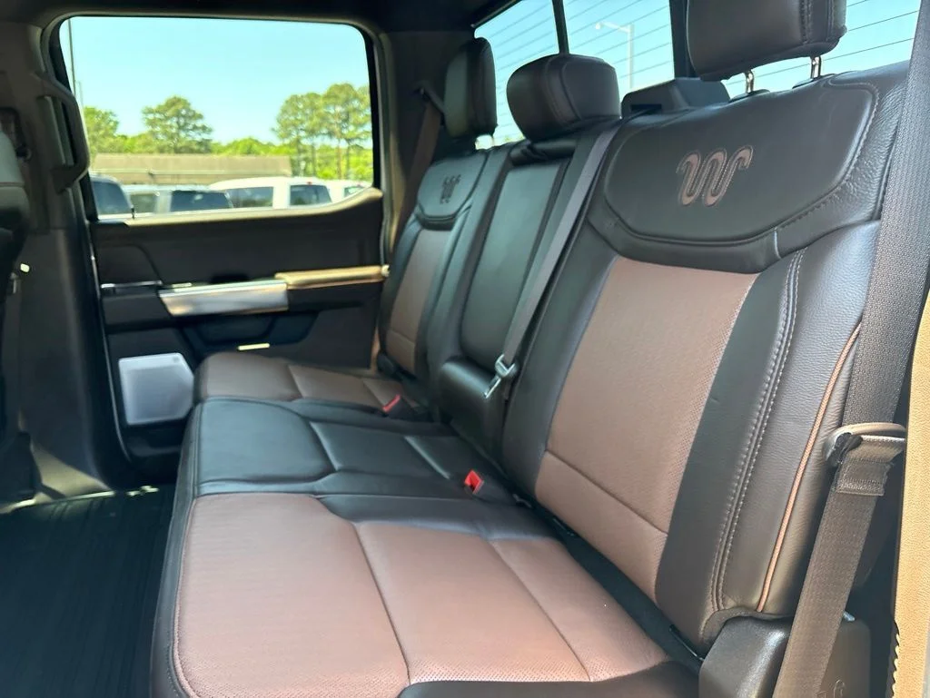 Used 2025 White Ford King Ranch image 27
