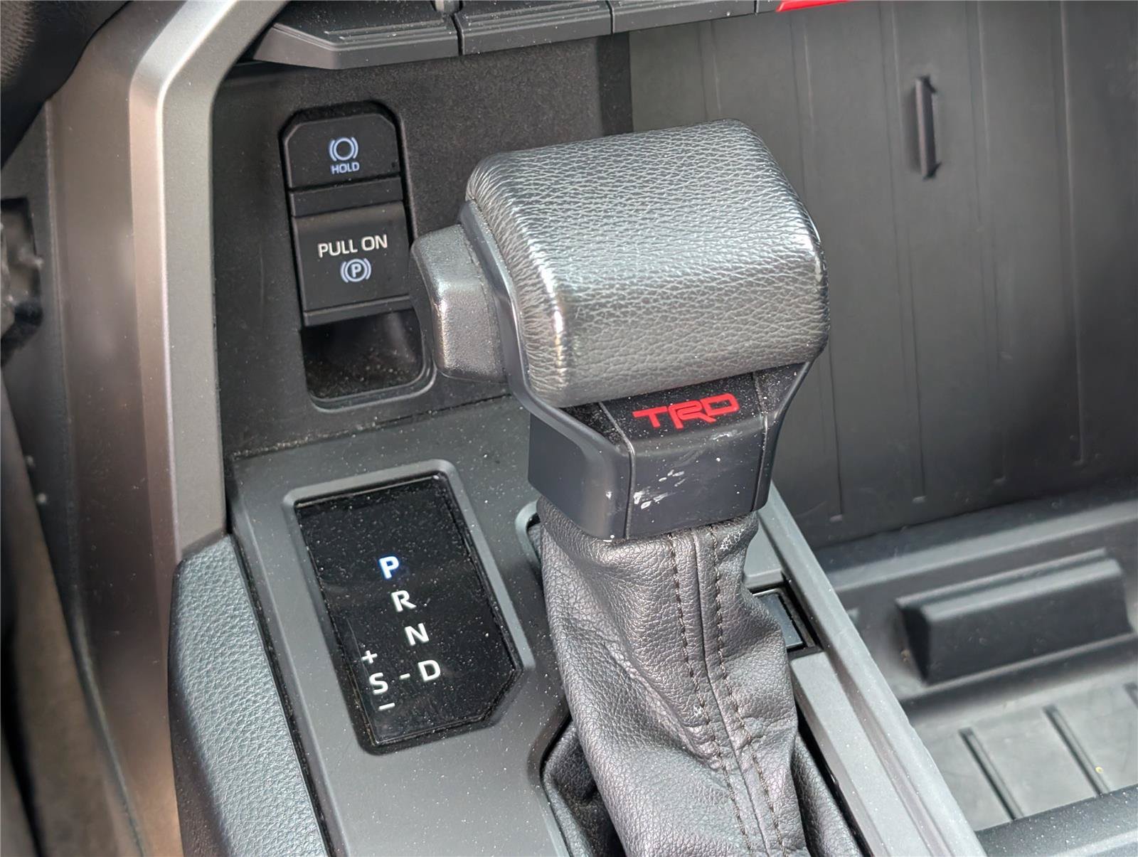Used 2022 Gray Toyota SR5 image 28