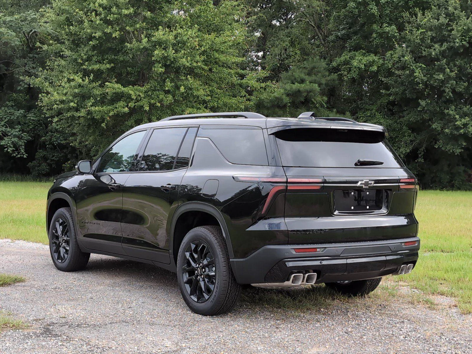 New 2026 Mosaic Black Metallic Chevrolet LT image 3