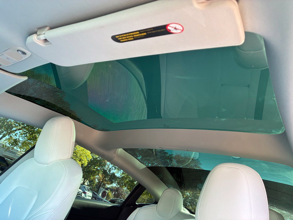 Used 2022 Gray Tesla Long Range image 13