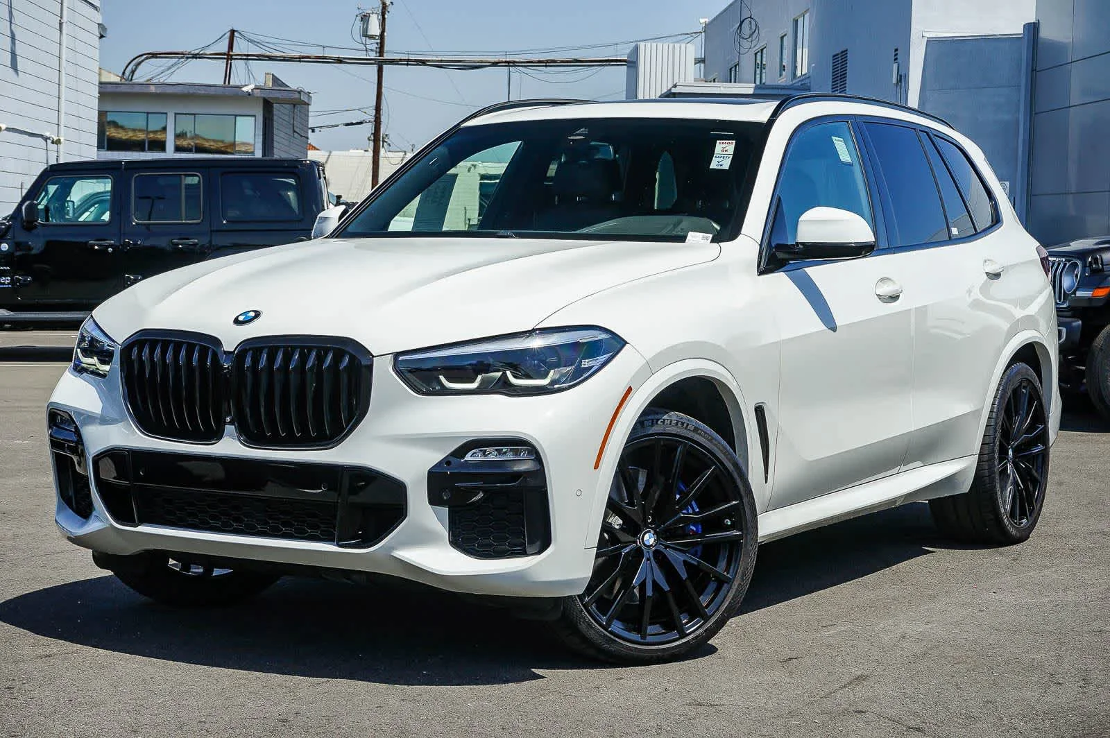 2021 BMW X5 M50i's photo
