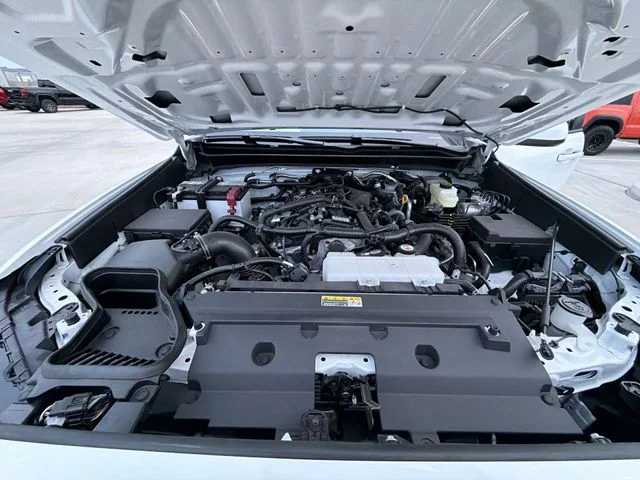 New 2026 White Toyota SR5 image 32