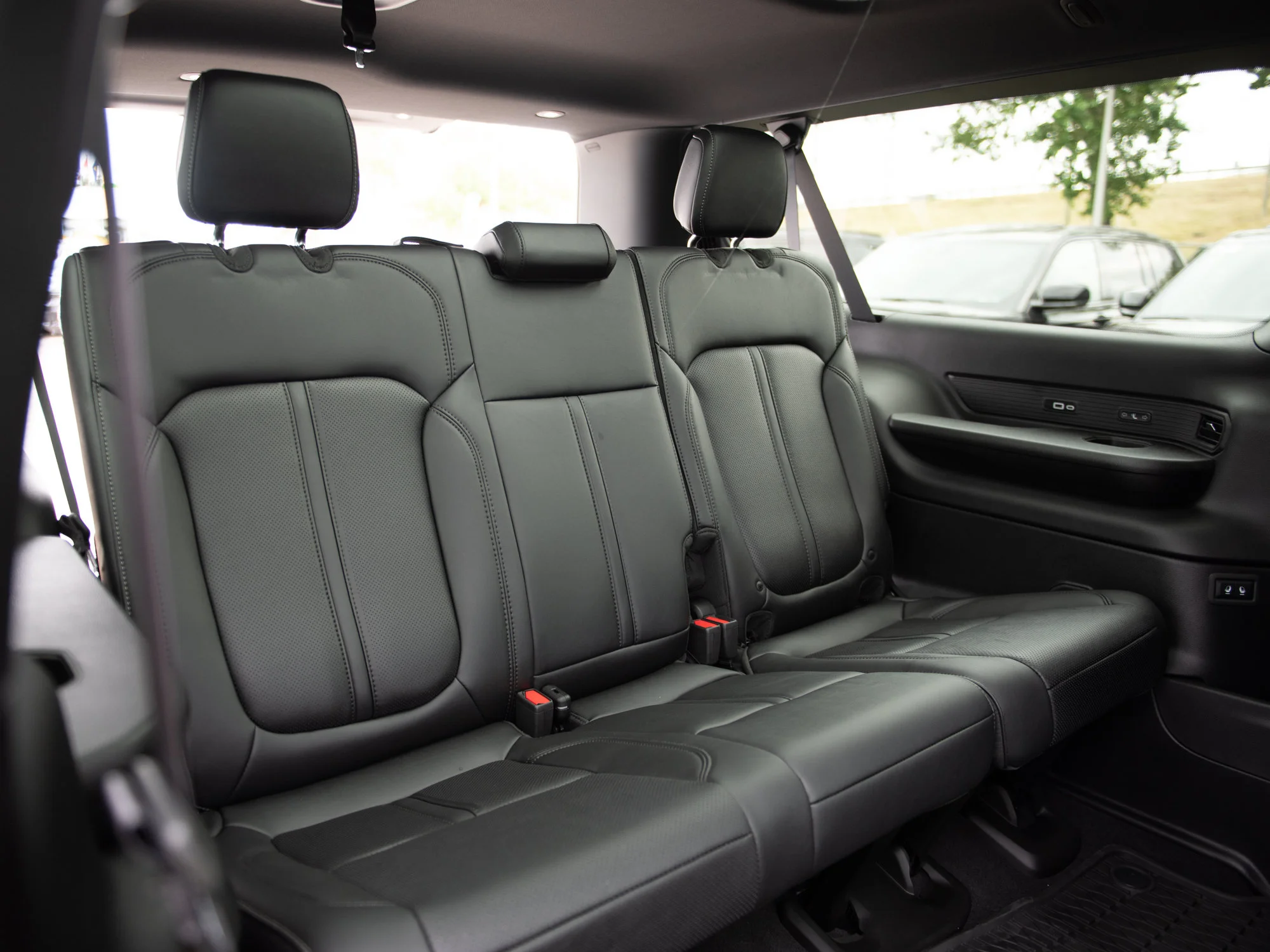 New 2026 Black Jeep Limited Reserve* image 30