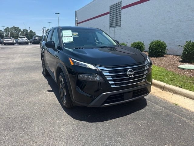 Used 2025 Black Nissan SV image 1