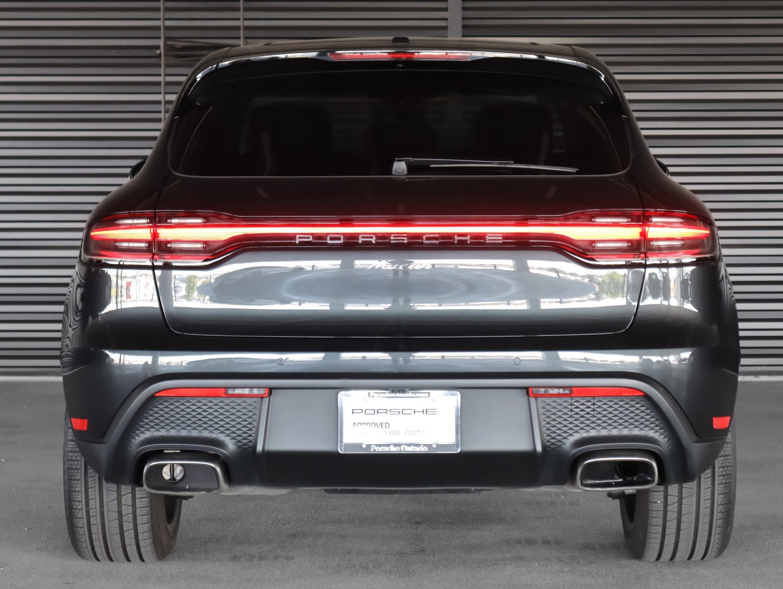 Used 2026 Volcano Grey Metallic Porsche  image 9