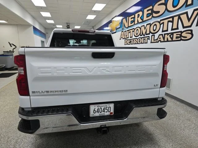 2025 Chevrolet Silverado 1500 LT - Photo 6