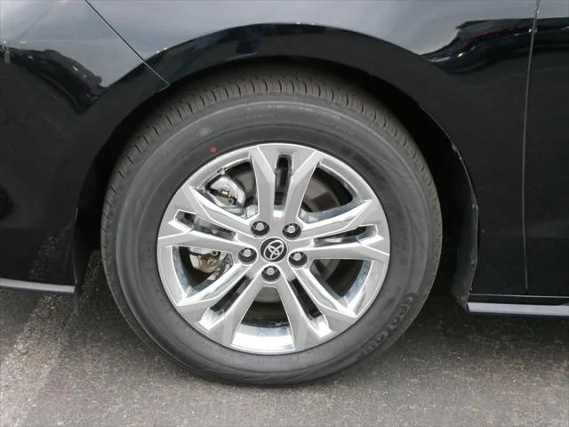Certified Used 2022 MIDNIGHT BLACK METAL Toyota  image 8