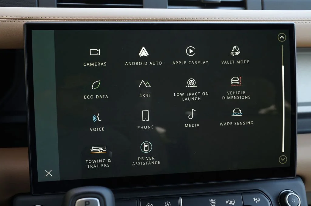New 2026 Woolstone Green Land Rover X image 23