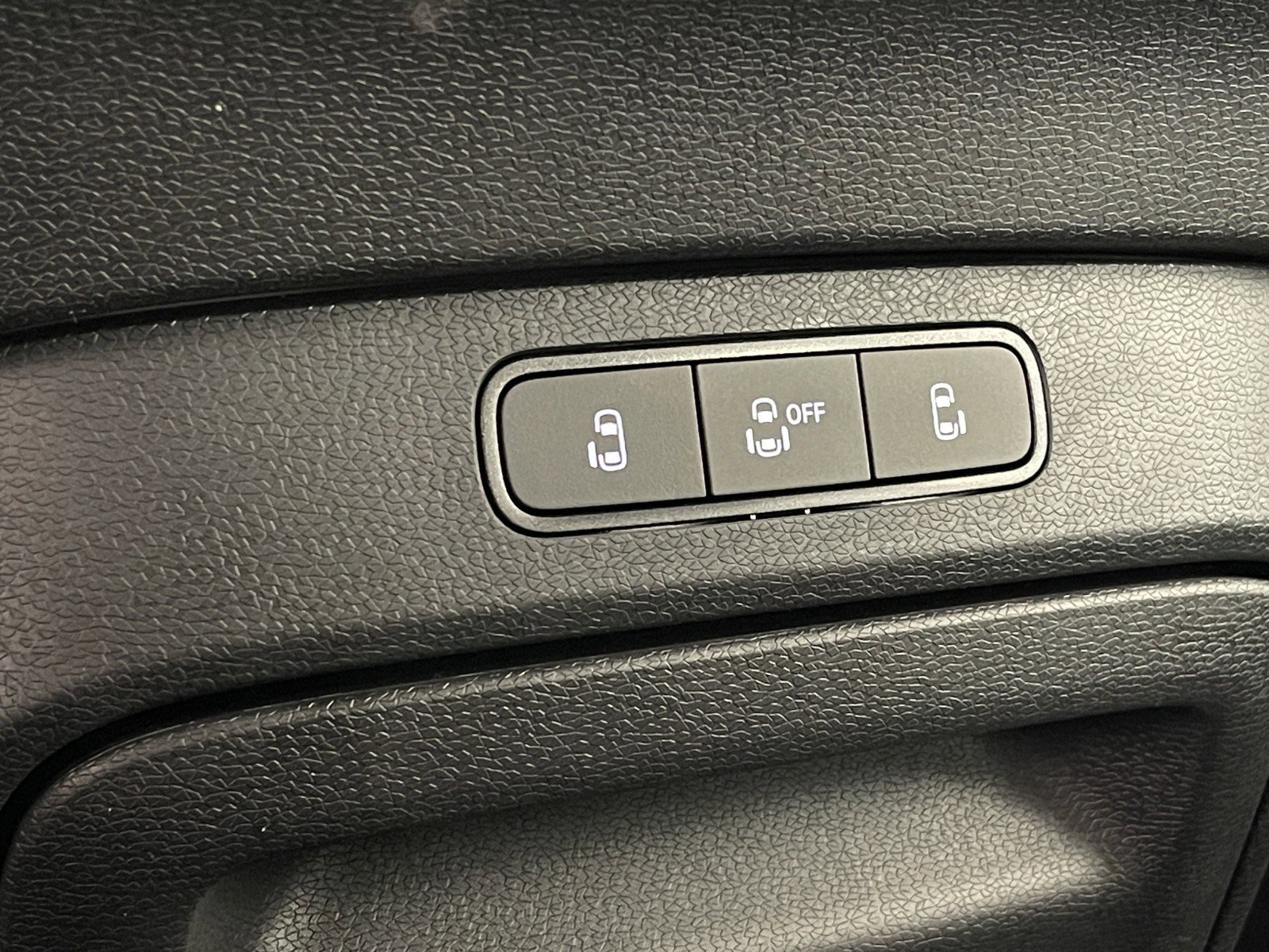 2025 Volkswagen ID. Buzz PRO S - Photo 32