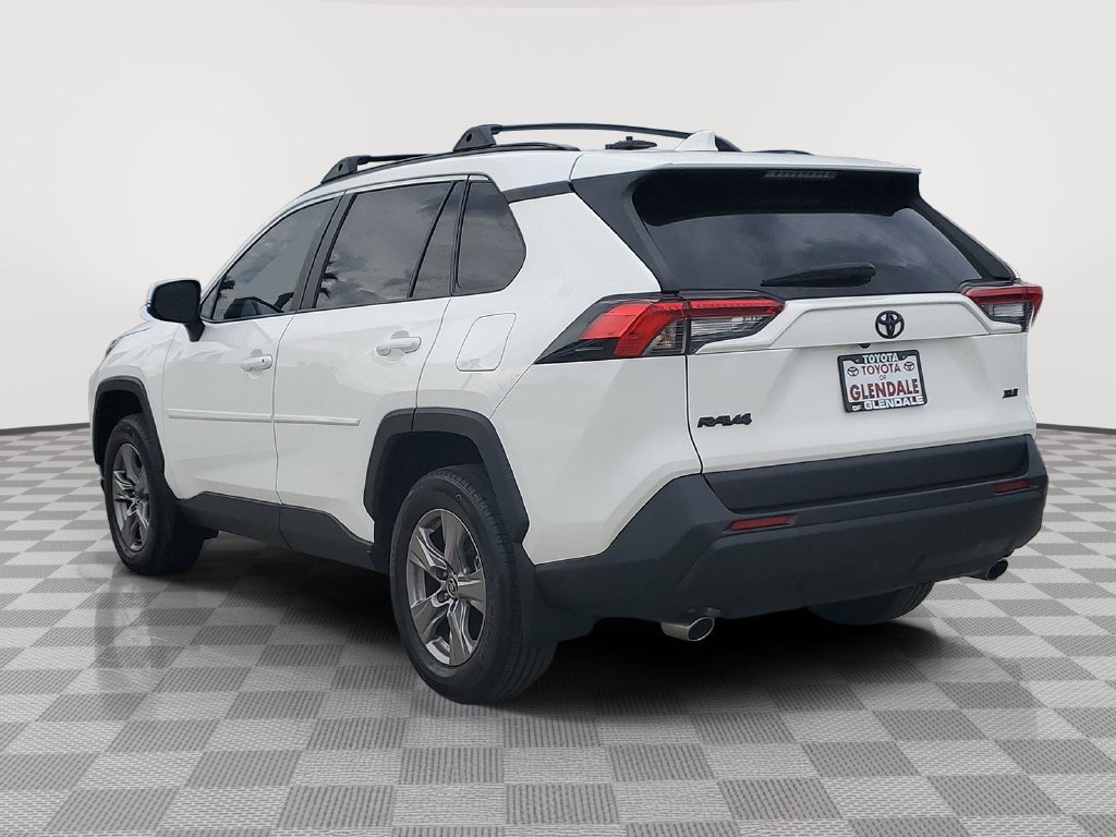 Certified Used 2023 Ice Toyota XLE image 3