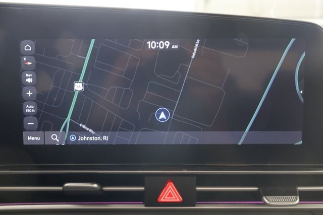 Used 2025 Red Hyundai SEL Convenience image 14