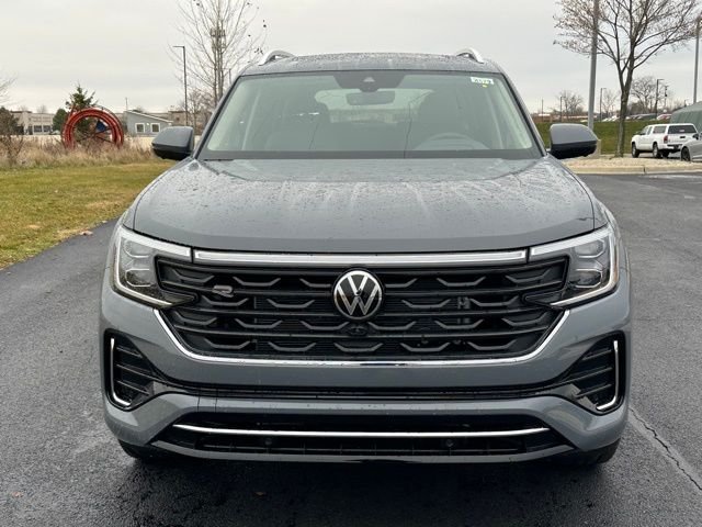 New 2026 Pure Gray Volkswagen 2.0T SEL Premium R-Line image 2